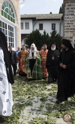 Московский ПатриархКирилл прибыл в Пантелеимонов монастырь на Афоне