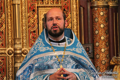 Настоятель Пречистенского кафедрального собора протоиерей Евгений Руденко