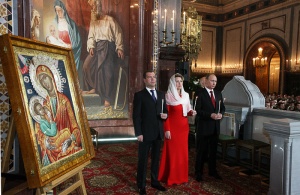 Президент России Д.А. Медведев поздравил православных христиан со Светлым Христовым Воскресением