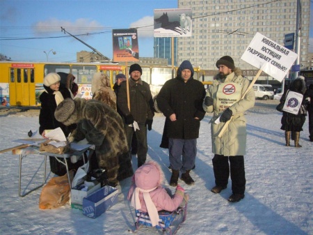 28 ноября в Новосибирске прошли Родительские стояния против введения ювенальной юстиции