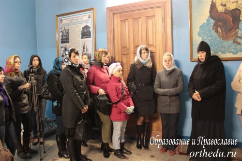 В Покровском Александра Невского женском монастыре побывал Коллектив Конгресс-Отеля «Новосибирск»
