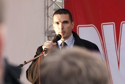 Французский националист выступил в Москве на "Русском марше 2011" и передал, в ходе беседы с координатором СПБ РПЦ, наилучшие благопожелания игумену Сергию (Рыбко)