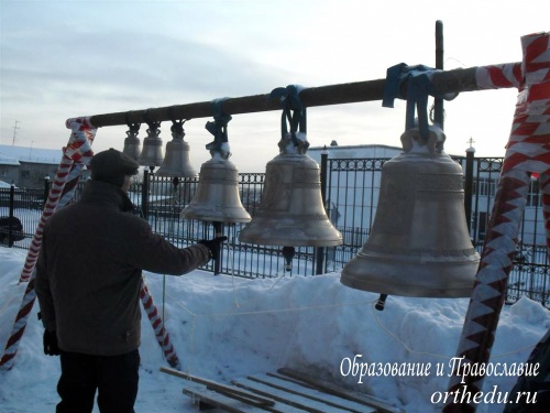 Освящение крестов, куполов и колоколов в поселке Кудряшовский