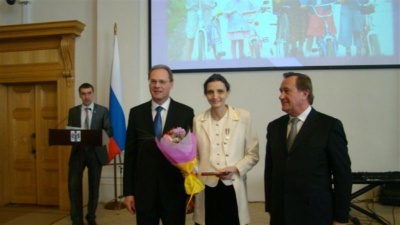 Матушка Наталья Соловьева награждена знаком "Материнская слава"