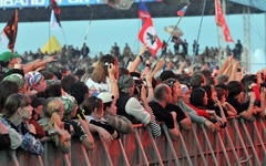 Самый масштабный российский фестиваль «Рок над Волгой» отгремел в четвертый раз близ Самары 11 июля