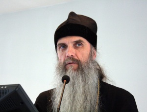 Митрополит Тихон благословил участников антинаркотического семинара