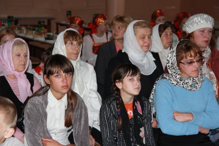 7 октября в Черепаново прошел первый общеепархиальный молодежный съезд "Ковчег"