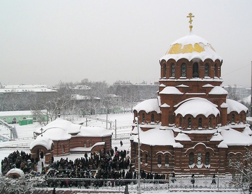 Новосибирское Правительство безвозмездно передало митрополии здание собора
