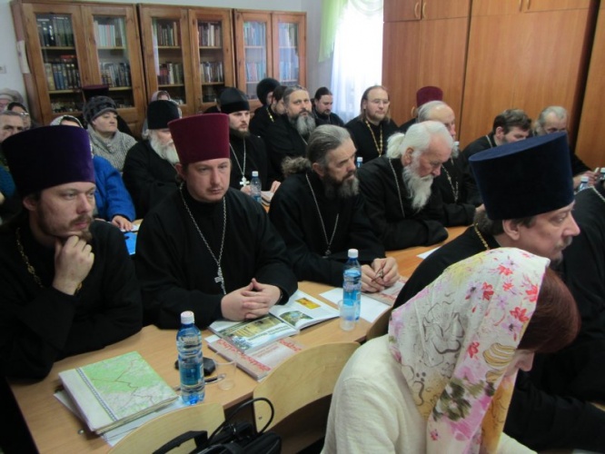 25 декабря 2012 г. состоялось отчетное годовое епархиальное собрание Искитимской епархии