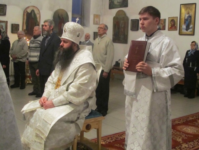 Собор Пресвятой Богородицы в Кафедральном соборе города Барабинска