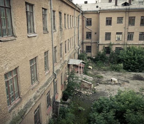 На месте тюрьмы НКВД остановили стройку и нашли новые кости