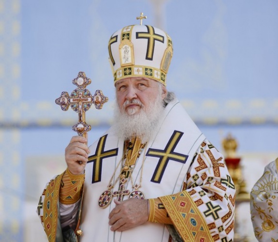 Патриарх Кирилл: В Крещении Руси самым главным было соединение людей с Богом