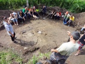 В Кемеровской области обнаружены фрагменты сруба и землянки, в которых проживал преподобный Петр Томский