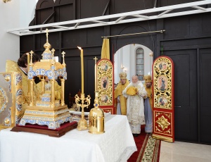 Предстоятель Русской Церкви совершил освящение верхнего храма Троице-Владимирского собора г. Новосибирска
