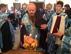 Епископ Искитимский и Черепановский Лука совершил всенощное бдение накануне престольного праздника в Линево