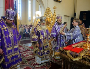 По приглашению митрополита Вениамина епископ Филипп и епископ Николай посетили Приморскую митрополию