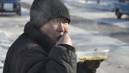 В Новосибирске в декабре появиться автобус для помощи бездомным