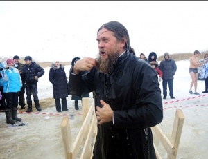 Фоторепортаж о праздновании Крещения Господня в Новосибирской митрополии