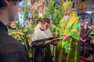 Праздник Троицы в Вознесенском кафедральном соборе (фоторепортаж)