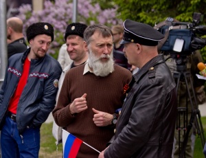 Сотни жителей Новосибирска провели митинг против концерта Мэнсона