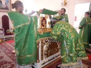Архиерейское богослужение в Кафедральном соборе г. Карасука (видео)