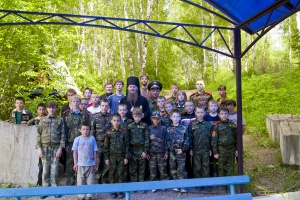 Молебен на открытии Семейного Православного Палаточного Казачьего лагеря в Ложках