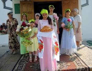 В день города детская Литургия в православном лагере (видео)