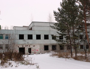 Депутаты Искитима передали недостроенное здание для размещения Духовно-просветительского центра