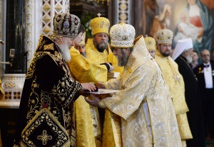 Святейший Патриарх Кирилл: О церковном служении — самоуверенность так же опасна, как и неуверенность (+ фоторепортаж)