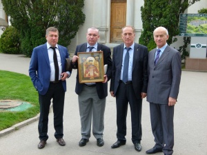 Чудотворная мироточивая икона Царя Николая побывала в  Крыму