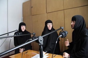 ЕЛЕНА ЗЕЛИНСКАЯ - Как куются кадры для православных СМИ