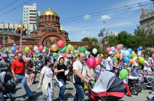 Молодежный крестный ход в третий раз прошел в Новосибирске