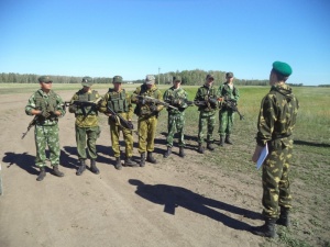 Военно-патриотические сборы казачьей молодежи "Гвардия" прошли на базе погранзаставы (видео)