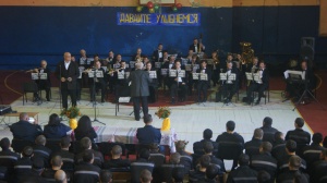 Концертный духовой оркестр Новосибирской государственной филармонии выступил перед осужденными ИК-3