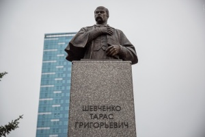 Памятник Тарасу Шевченко открыт в Новосибирске