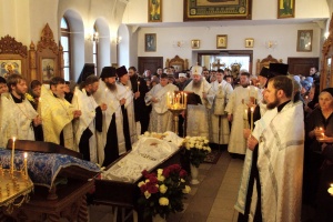 17 октября 2015 года епископ Искитимский и Черепановский Лука совершил отпевание протоиерея Бориса Дмитрука
