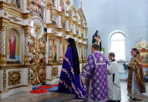 Божественная литургия в соборе в честь Живоначальной Троицы р. п. Ордынского