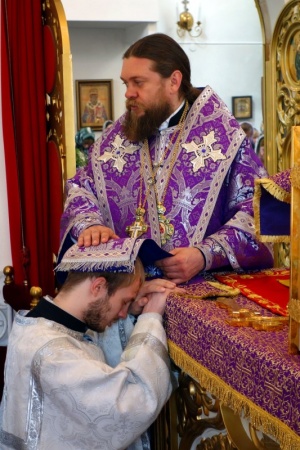 Иерейская хиротония в Карасукской епархии