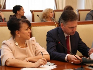 Заседание коллегии Минобрнауки региона и Общественного совета обсудили декларацию целей и задач деятельности министерства на 2016 год