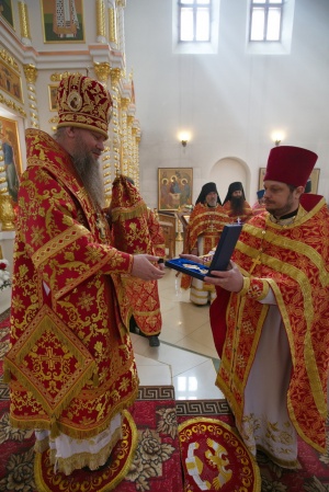 Божественная Литургия по случаю юбилея епископа Искитимского и Черепановского Луки