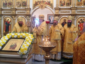 Архиереи Новосибирской митрополии приняли участие в торжествах в честь престольного праздника кафедрального собора Карасукской епархии