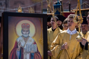 Митрополит Тихон: "Очень важно сберечь духовное наследие святых братьев Кирилла и Мефодия" (+ фоторепортаж)