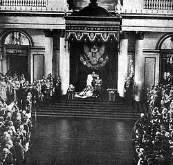   . 522 x 350 px.   42576 b.   II    . . 1906