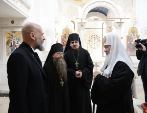 "     ,             " ()