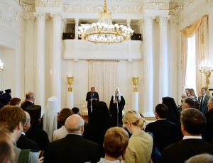   : "    ,      ,      "