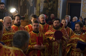   : "     ,    ,  -      "