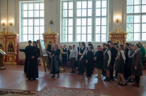  :  ",   ,     , , ,    "