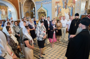 "  ,   ,      ,     ,   ,   "