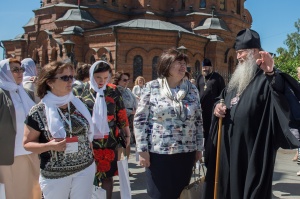 "  ,   ,      ,     ,   ,   "