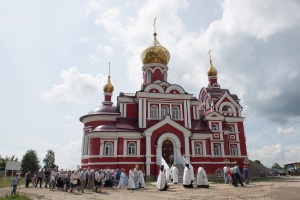 В селе Криводановка освящен храм в честь рождества святого Иоанна Предтечи